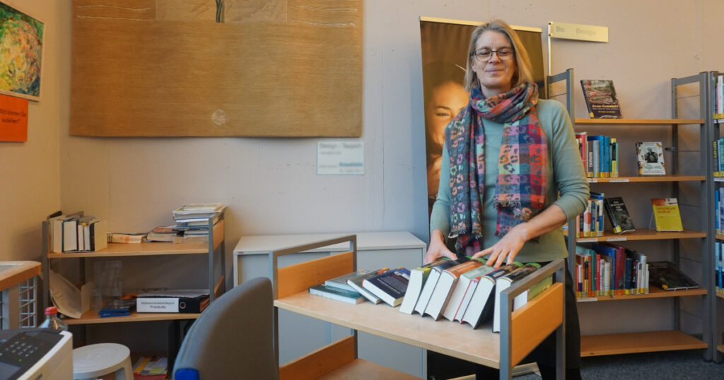 2. Stadtbibliothek Husum, Frau Luther-Feddersen